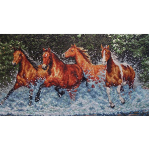 Пример оформления вышитой работы в багет, Бегущие лошади 35214 Набор для вышивания Dimensions ( Дименшенс )