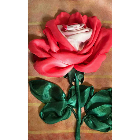  Бело-розовая роза Набор для вышивки лентами Каролинка КЛ(Н)-4017