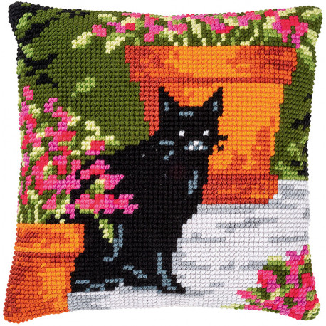 Котенок среди цветов Набор для вышивания подушки Vervaco PN-0184395