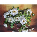 Белые розы Набор для вышивания лентами Каролинка