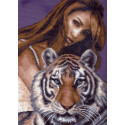 Девушка и тигр Канва с рисунком для вышивания Матренин Посад