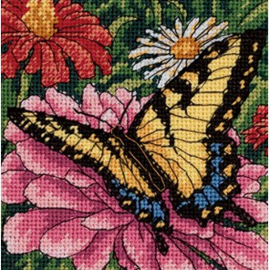 Набор для вышивания: Бабочка на цинии, гобелен