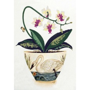 Пример оформления в рамке Цветы и птицы 1 Канва с рисунком для вышивки бисером Конек 9495