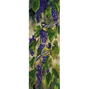 Пример оформления в рамке Птички-синички Канва с рисунком для вышивки бисером Конек 9847