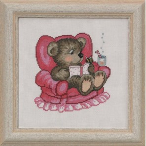  Медвежонок в кресле Набор для вышивания Permin 13-3358
