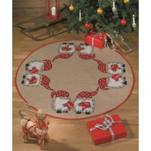Рождественские гномы Набор для вышивания коврика под ёлку PERMIN